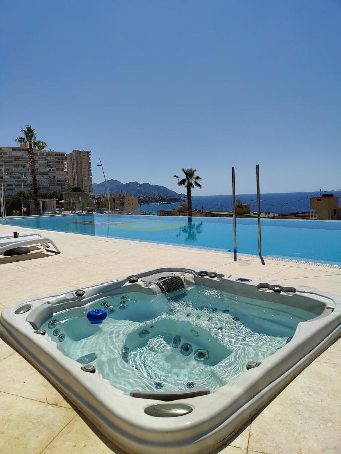 Sunset Cliffs Sea View Apartments Бенидорм Екстериор снимка