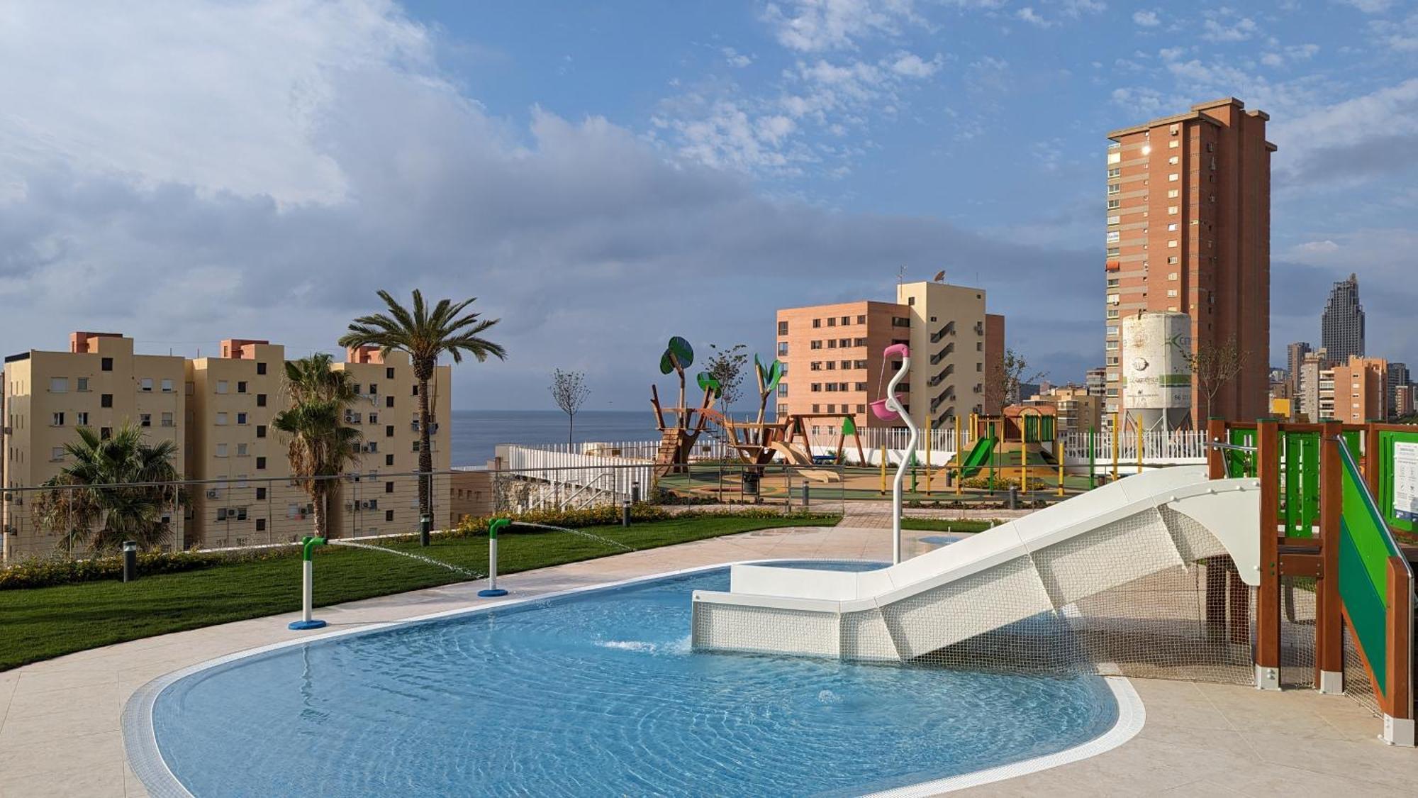 Sunset Cliffs Sea View Apartments Бенидорм Екстериор снимка